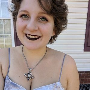 Meet your Posher, Shay